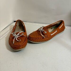 Sperry women’s papaya orange leather slip‎ on loafer woven boat shoe in size 6